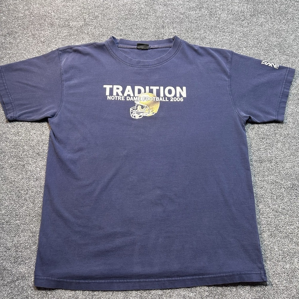 Notre Dame T- Shirt Mens XL Blue Crew Neck Short Sleeve Football NCAA Vintage - Picture 2 of 9